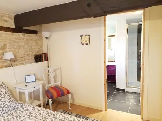 Tek Büyük veya İki Ayrı Yataklı Oda (La Vienne)