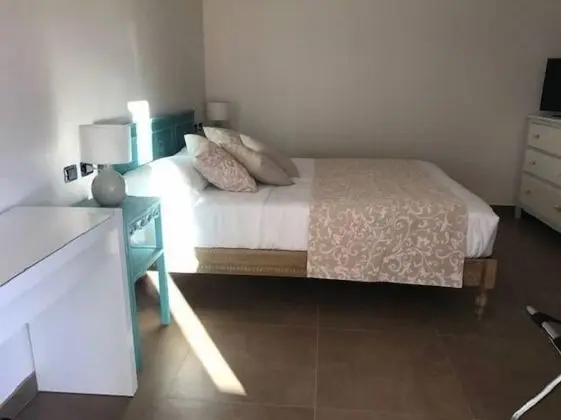 Tek Büyük Yataklı Oda, Balkon, Deniz Manzaralı (Vernazza)