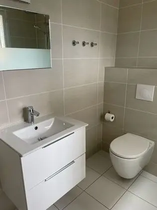 Tek Büyük Yataklı Oda, Balkon