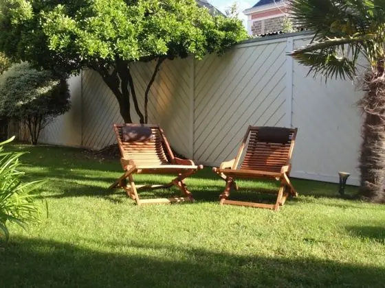 Tek Büyük Yataklı Oda, Bahçe Manzaralı
