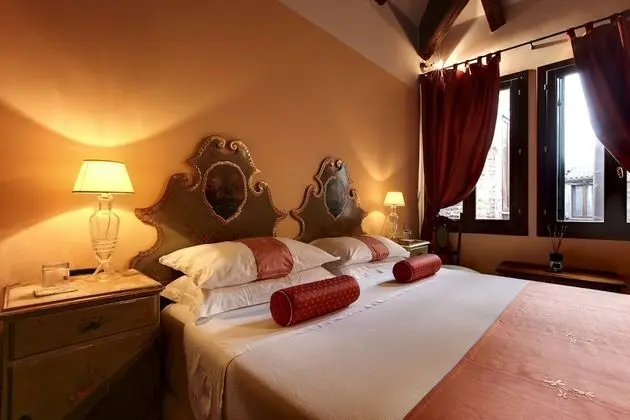 Superior Tek Büyük Yataklı Oda