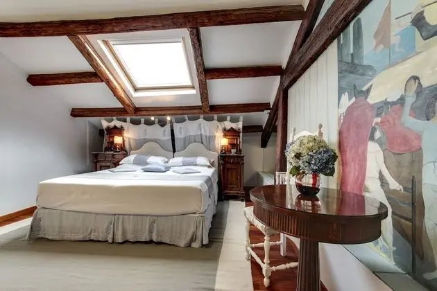 Superior Tek Büyük Yataklı Oda