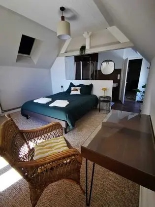 Comfort Tek Büyük Yataklı Oda