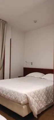 Economy Tek Büyük Yataklı Oda