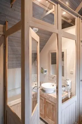 Superior Tek Büyük Yataklı Oda