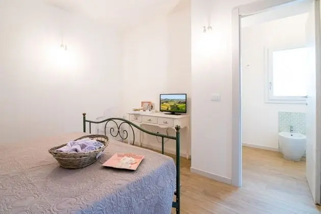 Standard Tek Büyük Yataklı Oda, Bahçe Manzaralı (Paglia e Fieno)