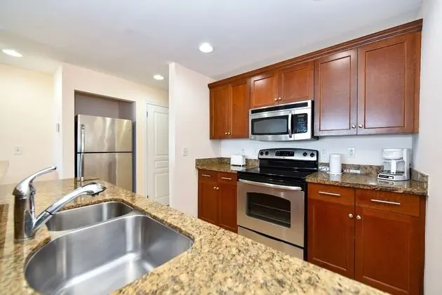 Stüdyo, 1 Büyük (Queen) Boy Yatak, Avlu Manzaralı