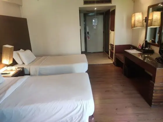 Superior Tek Büyük veya İki Ayrı Yataklı Oda