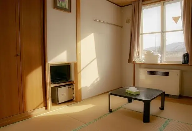 Traditional Üç Kişilik Oda, Birden Çok Yatak, Dağ Manzaralı (Japanese Style)
