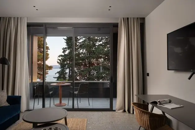 Comfort Apart Daire, Deniz Manzaralı
