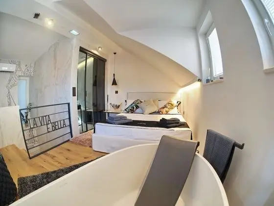 Romantic Tek Büyük Yataklı Oda, Şehir Manzaralı