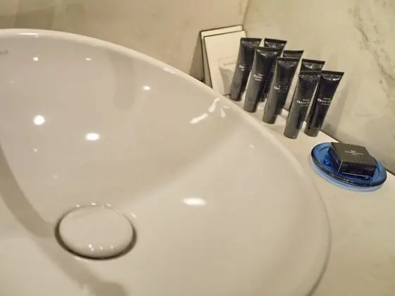 Deluxe Tek Büyük Yataklı Oda (1)