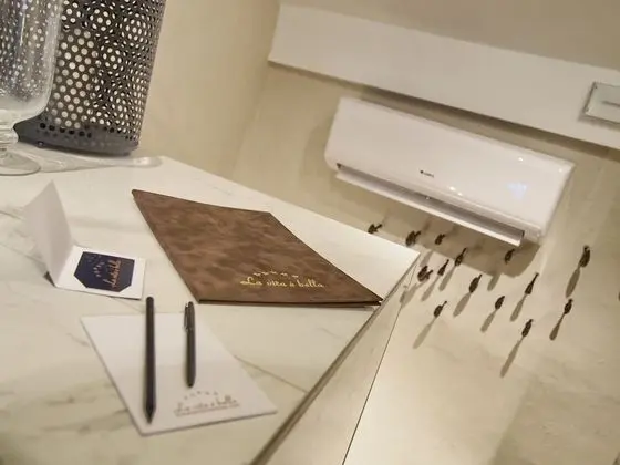 Deluxe Tek Büyük Yataklı Oda (3)