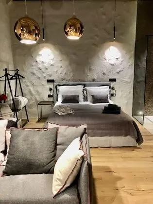 Luxury Tek Büyük Yataklı Oda