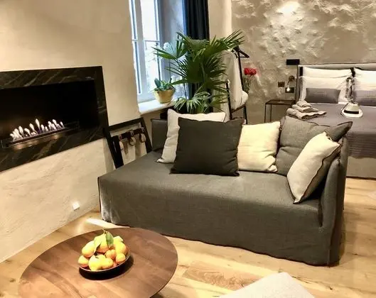 Luxury Tek Büyük Yataklı Oda