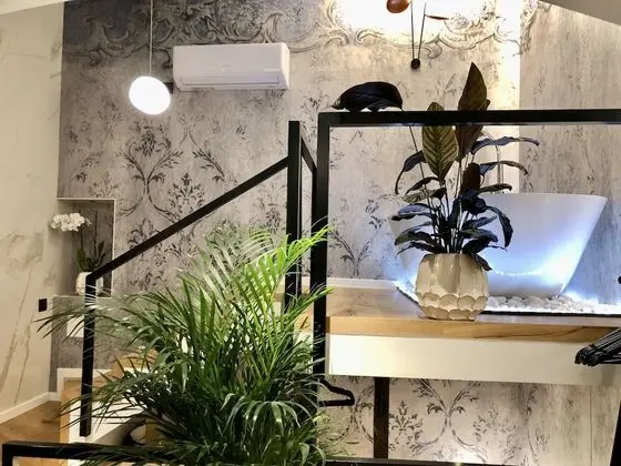 Premium Tek Büyük Yataklı Oda