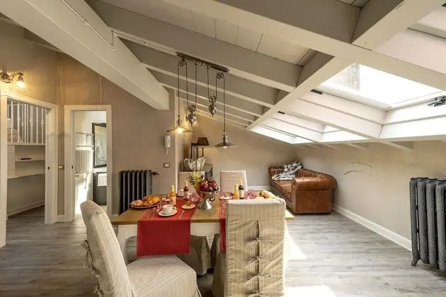 Apart Daire, Ek Bina (Attic Floor)