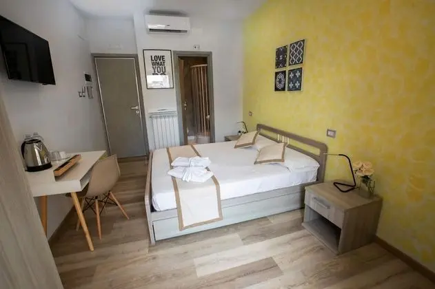 Classic Tek Büyük Yataklı Oda