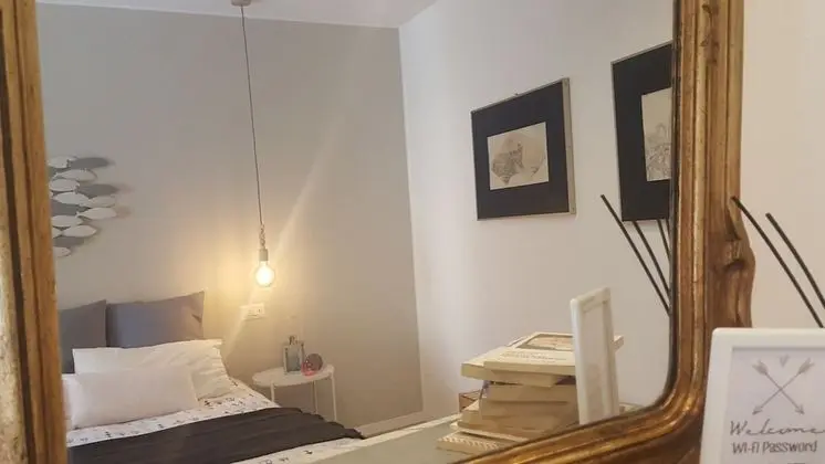 Üç Kişilik Oda