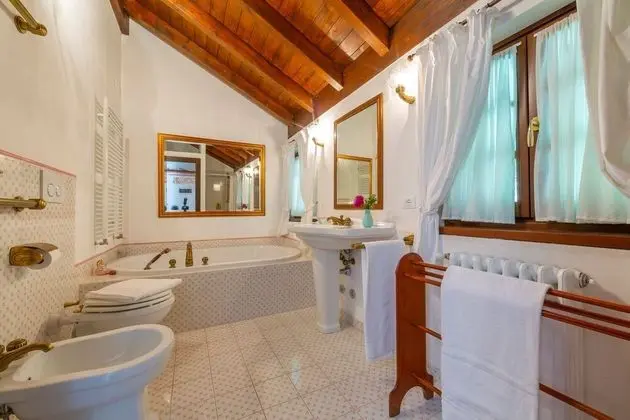 Villa, 5 Yatak Odası