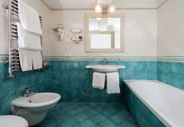 Classic Üç Kişilik Oda, Vadi Manzaralı