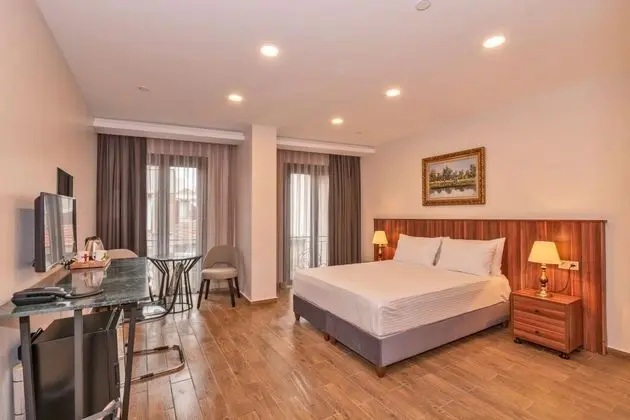 Comfort Oda, Sokak Manzaralı