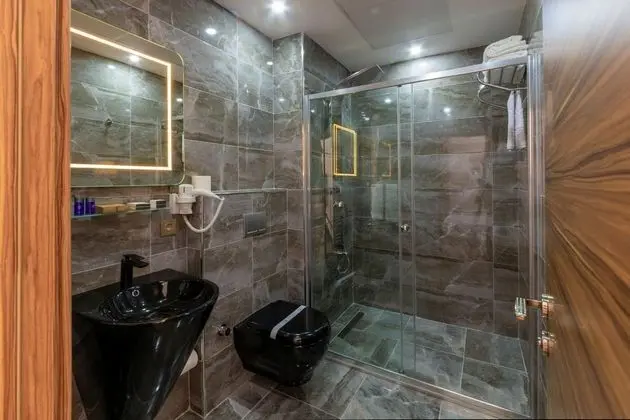 Corner Deluxe Oda, Şehir Manzaralı