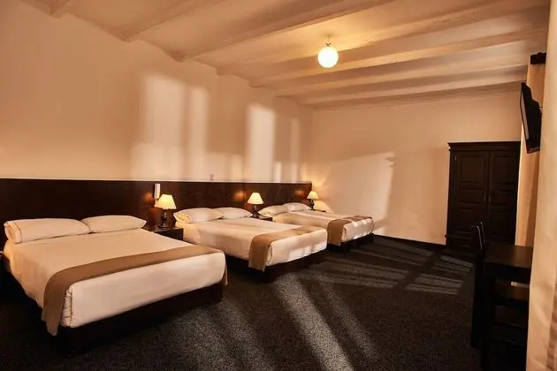 Standard Üç Kişilik Oda