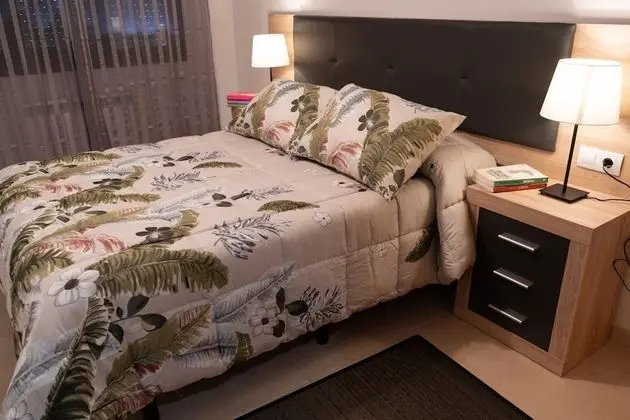 Apart Daire, 2 Yatak Odası, Havuz Manzaralı