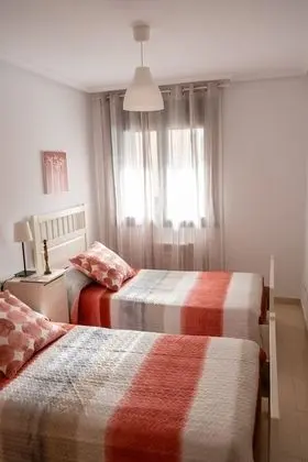 Apart Daire, 2 Yatak Odası, Havuz Manzaralı