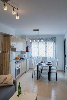 Apart Daire, 2 Yatak Odası, Havuz Manzaralı