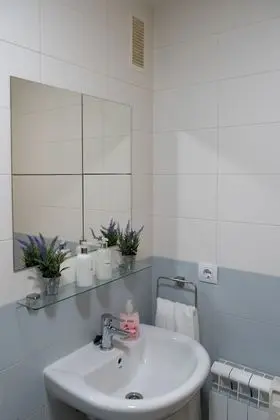 Apart Daire, 2 Yatak Odası, Havuz Manzaralı