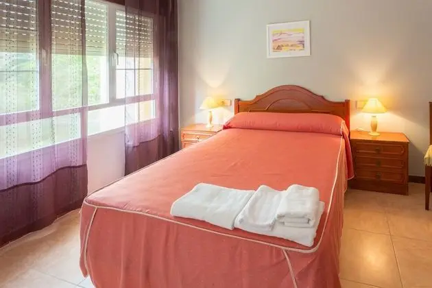 Basic Tek Büyük Yataklı Oda