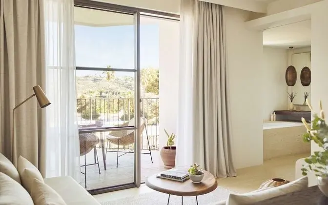 Junior Süit, Bahçe Manzaralı