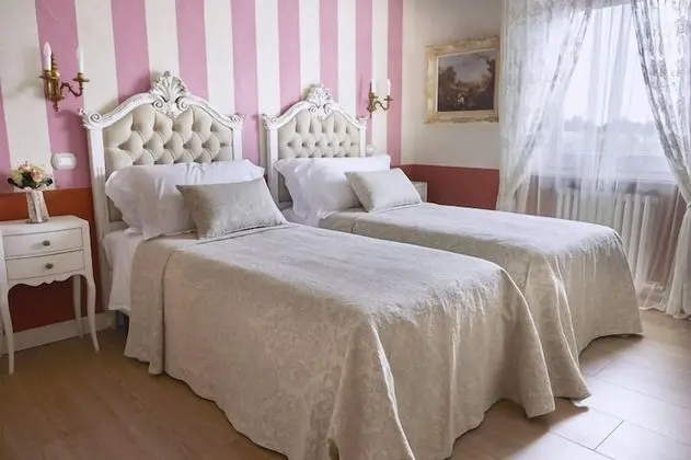 Comfort İki Ayrı Yataklı Oda