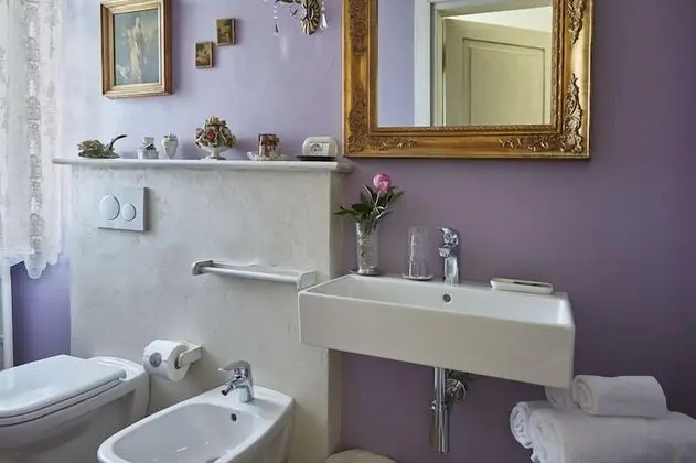 Superior Tek Büyük Yataklı Oda, Teras, Tepe Manzaralı