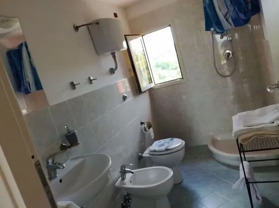 Tek Büyük Yataklı Oda, Balkon