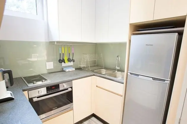 Laanhof 1 Studio Apartment