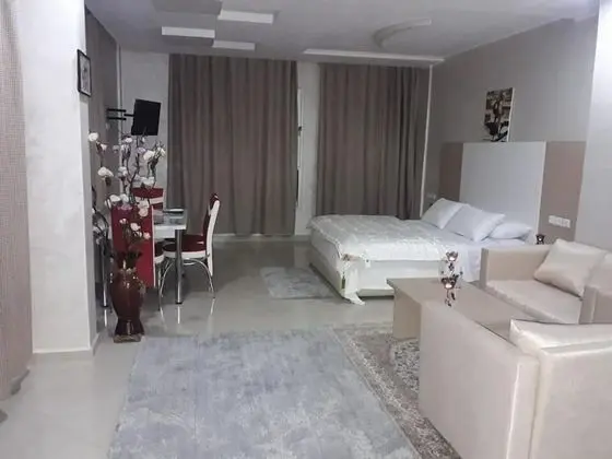 Standard Oda, Şehir Manzaralı
