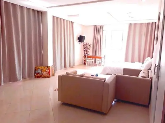 Standard Oda, Şehir Manzaralı