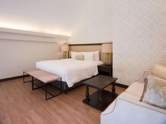 Duplex Room