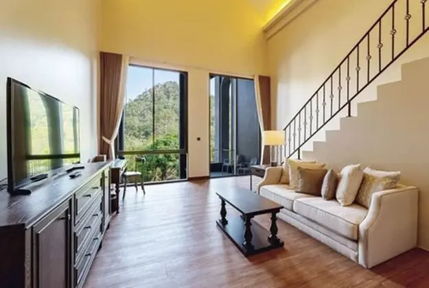 Duplex Room
