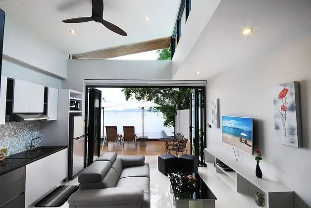 2 Bedroom Beach Front Villa