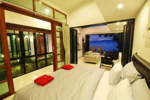 2 Bedroom Beach Front Villa