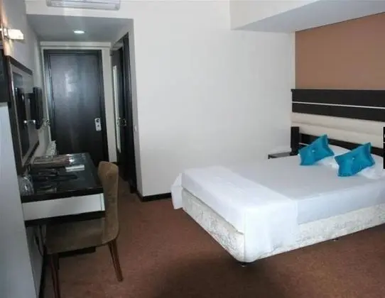 Standart Oda, Şehir Manzaralı