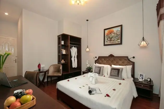 Deluxe Tek Büyük Yataklı Oda