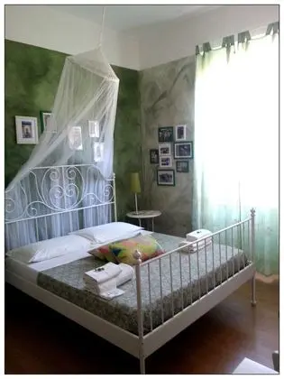 Tek Büyük Yataklı Oda