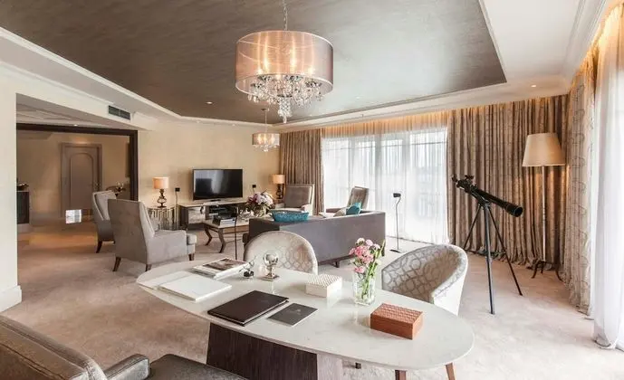Presidential Çatı Katı Süiti (Penthouse), 1 En Büyük (King) Boy Yatak (Penthouse)