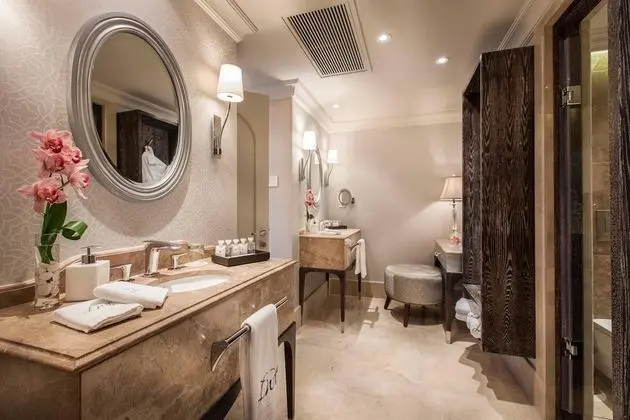 Presidential Çatı Katı Süiti (Penthouse), 1 En Büyük (King) Boy Yatak (Penthouse)
