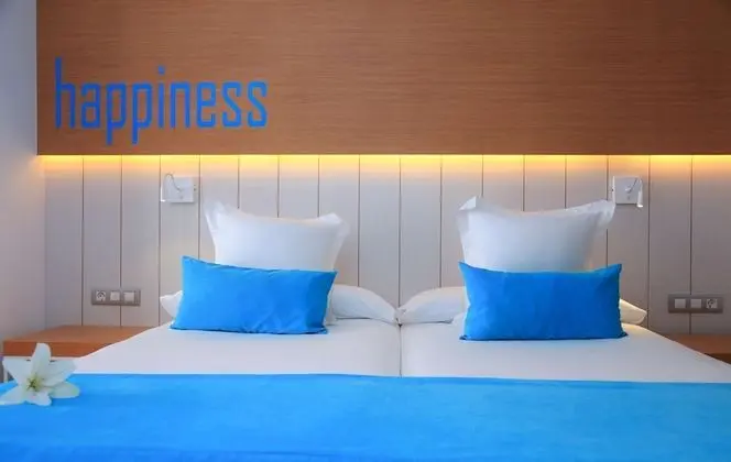 Deluxe Oda, Havuz Manzaralı (3 adults)